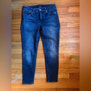 EUC Lucky Brand Ava mid rise ankle length skinny jeans size 4/27